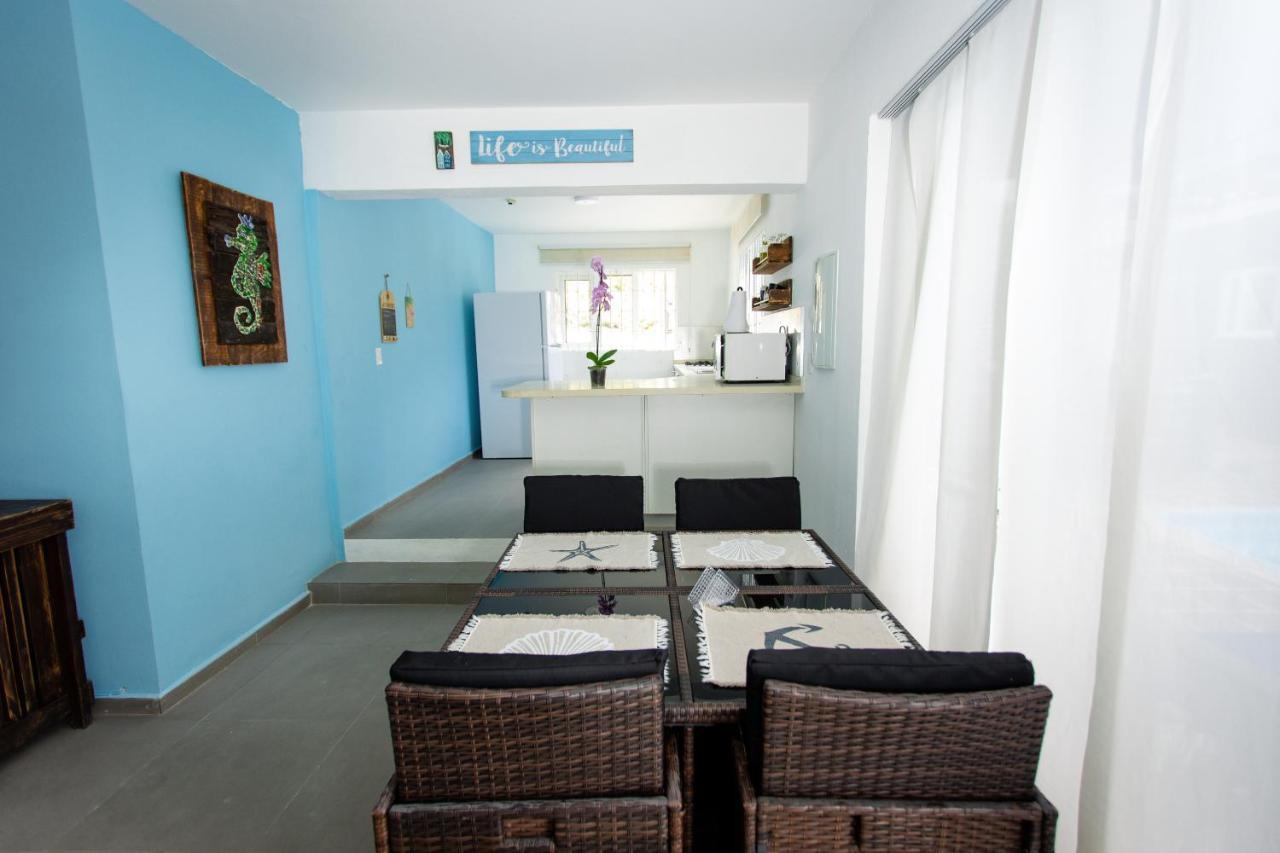 Westpunt Beach Apartments Willemstad Ngoại thất bức ảnh
