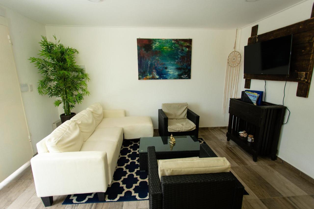Westpunt Beach Apartments Willemstad Ngoại thất bức ảnh
