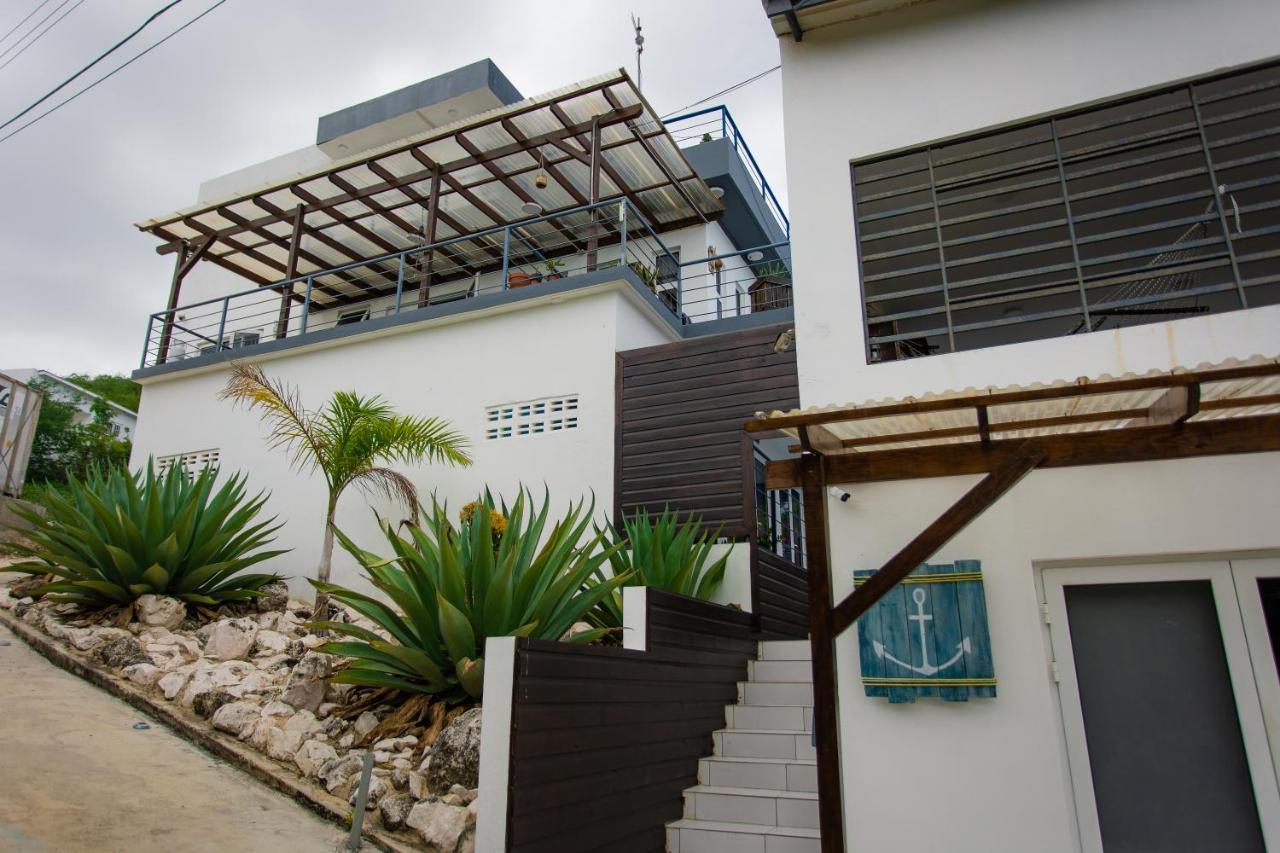 Westpunt Beach Apartments Willemstad Ngoại thất bức ảnh