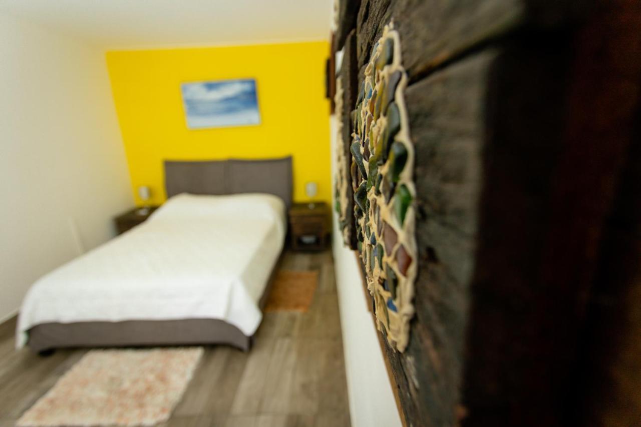 Westpunt Beach Apartments Willemstad Ngoại thất bức ảnh