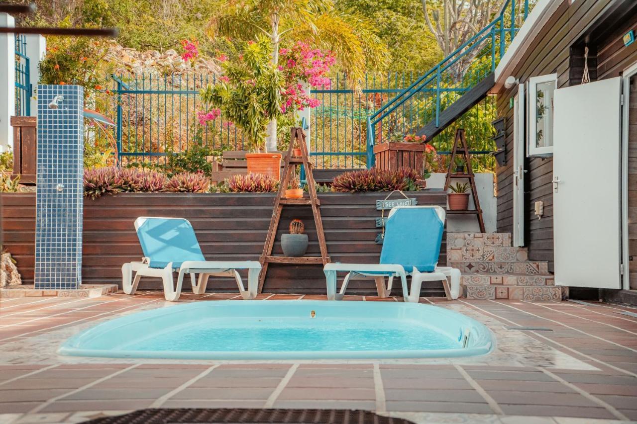 Westpunt Beach Apartments Willemstad Ngoại thất bức ảnh