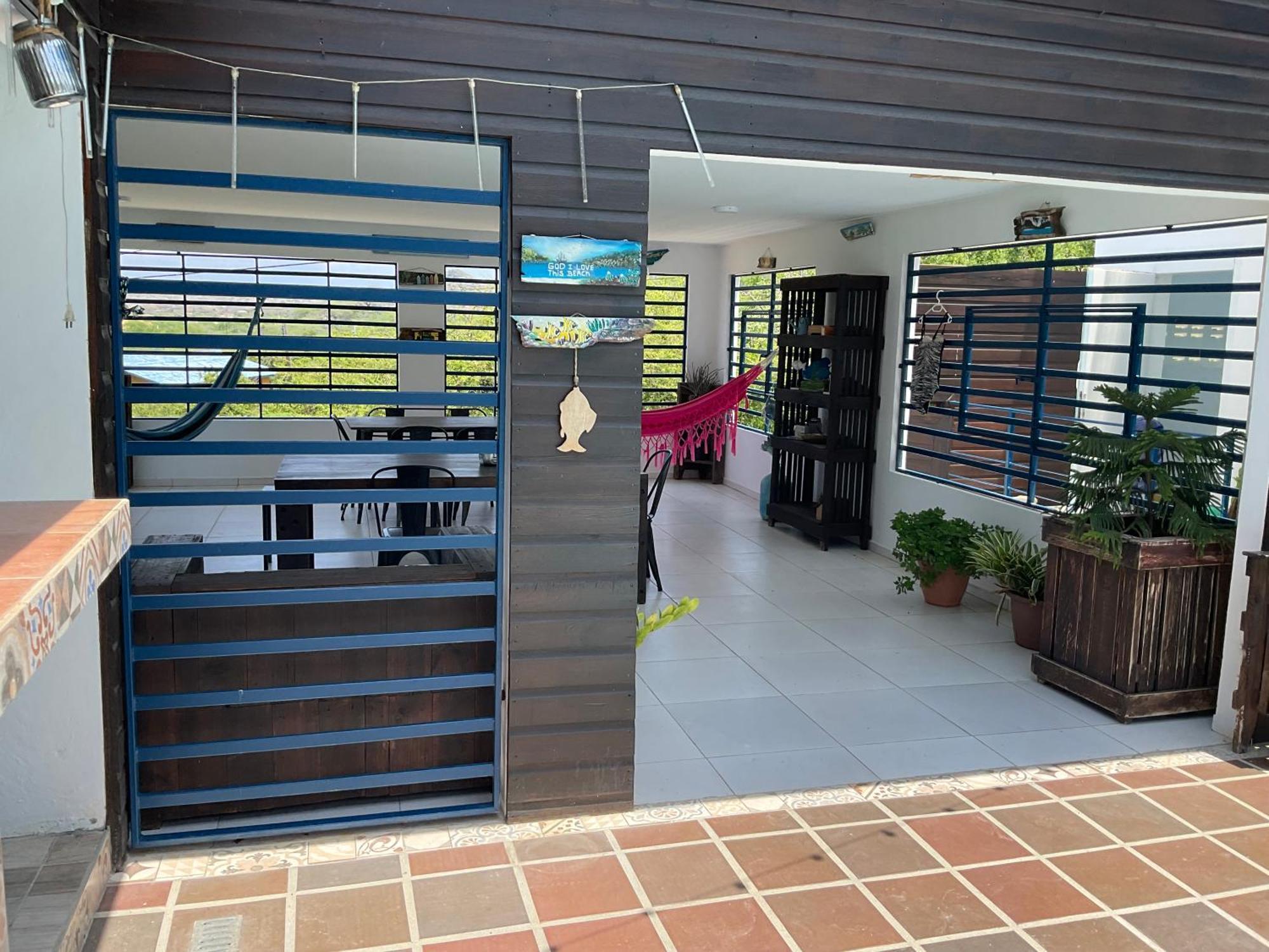 Westpunt Beach Apartments Willemstad Ngoại thất bức ảnh